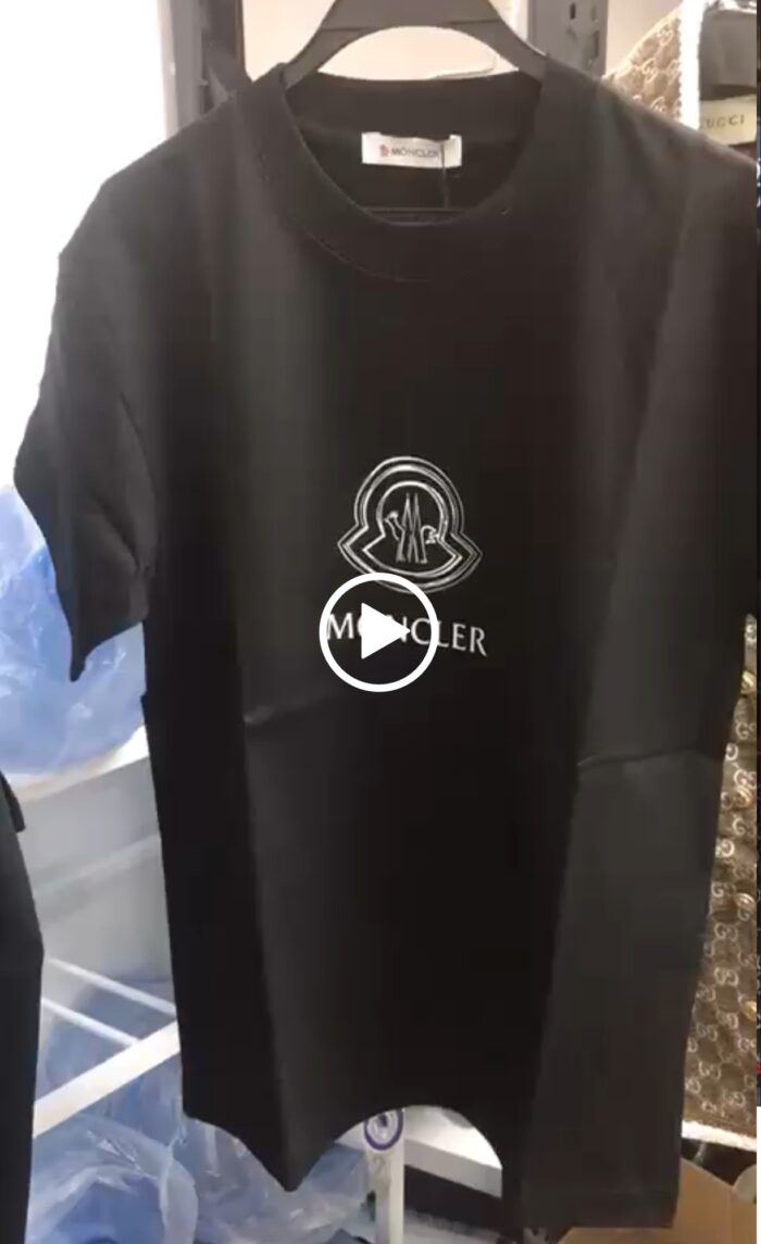 Moncler Black (Fitted) Size M - Image 2