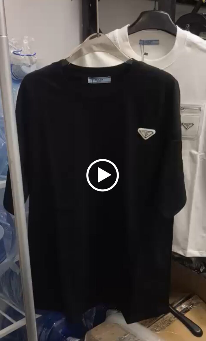 PRADA White Badge (fitted) Size XL
